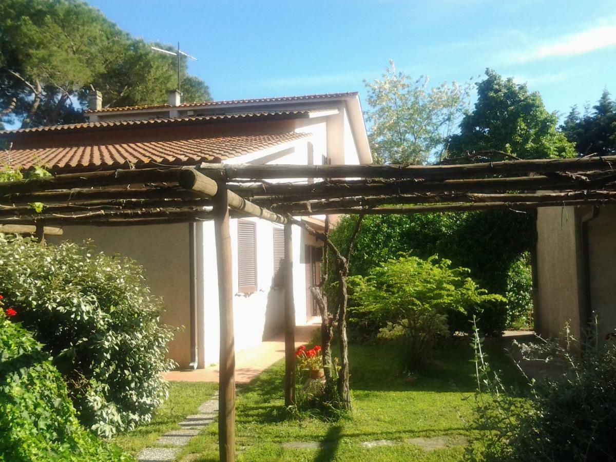 Agriturismo Piana Arborello Hotel มาลียาโน อิน ตอสกานา ภายนอก รูปภาพ